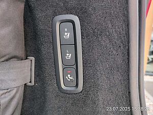Volvo  V90 CROSS COUNTRY D4 AWD Geartronic (140KW/190PS) CROSS COUNTRY aut.