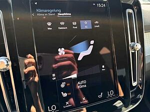 Volvo  XC40 Momentum Pro, T3 Automatikgetriebe