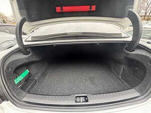 Volvo  S60 R-Design, B5 Mild-Hybrid Benzin