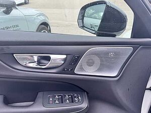 Volvo  S60 R-Design, B5 Mild-Hybrid Benzin