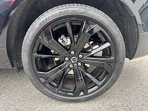 Volvo  XC60 Black Edition Ultra, B5 AWD Mild-Hybrid, Benzin