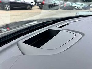 Volvo  XC60 Black Edition Ultra, B5 AWD Mild-Hybrid, Benzin