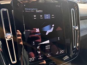 Volvo  XC40 Recharge Plus, T5 Plug-in Hybrid, Elektrisch/Benzin, Dark