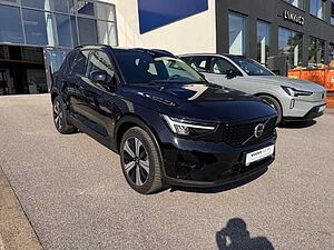 Volvo  XC40 Recharge Plus, T5 Plug-in Hybrid, Elektrisch/Benzin, Dark