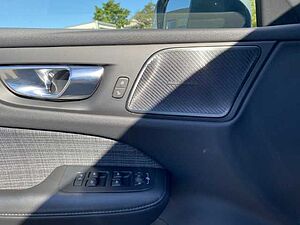 Volvo  V60 Recharge Inscription Expression, T6 AWD Plug-in Hybrid