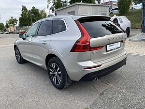 Volvo  XC60 Momentum Pro, B4 Mild-Hybrid Diesel