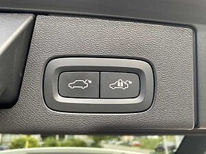 Volvo  XC60 Momentum Pro, B4 Mild-Hybrid Diesel
