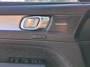Volvo  XC40 Plus, B4 AWD Mild-Hybrid, Benzin, Bright