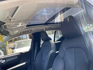 Volvo  XC40 Inscription, D4 AWD