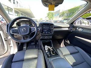 Volvo  XC40 Inscription, D4 AWD