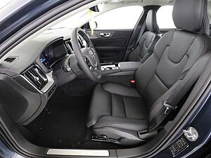 Volvo  S60 Recharge Ultimate, T8 AWD Plug-in Hybrid, Elektrisch/Benzin, Dark