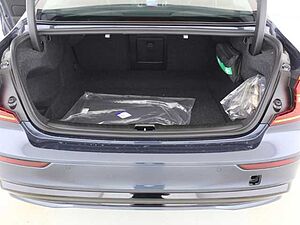 Volvo  S60 Recharge Ultimate, T8 AWD Plug-in Hybrid, Elektrisch/Benzin, Dark
