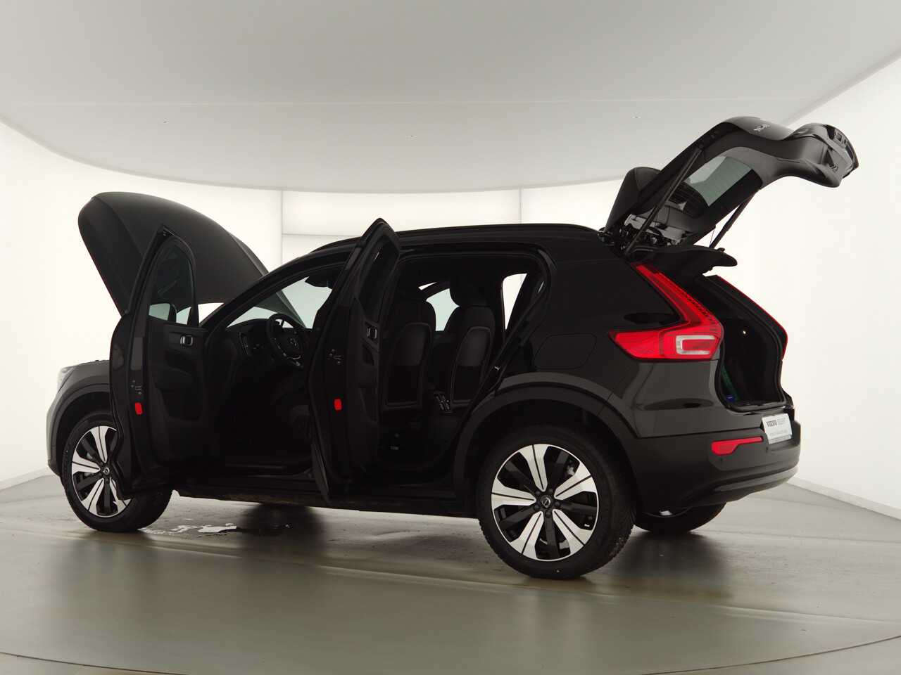 Volvo  XC 40
