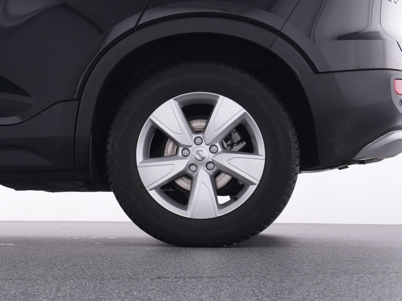 Volvo  XC 40