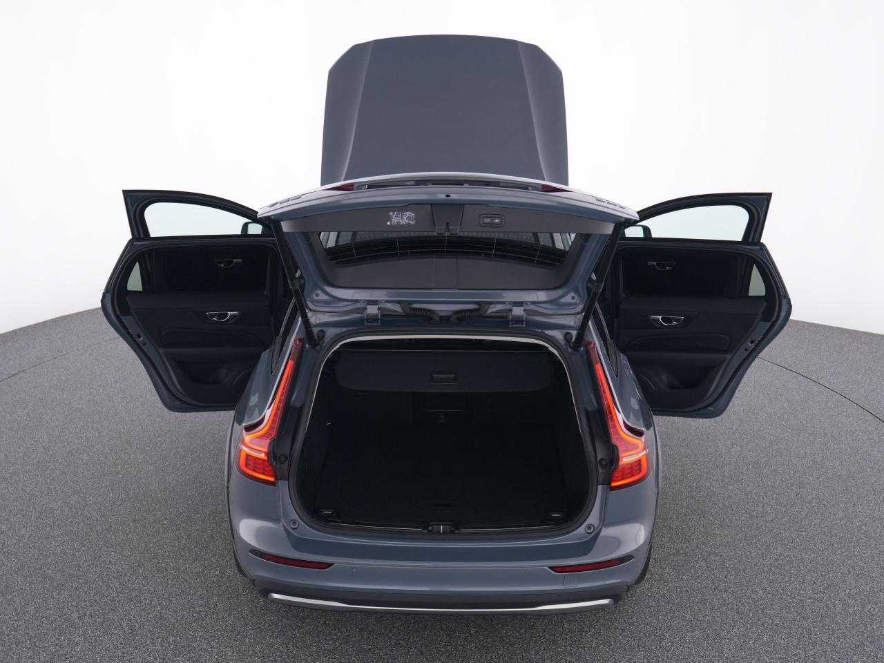 Volvo  CC