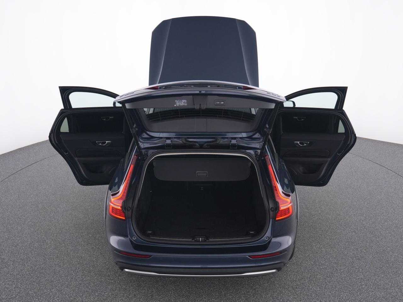 Volvo  CC