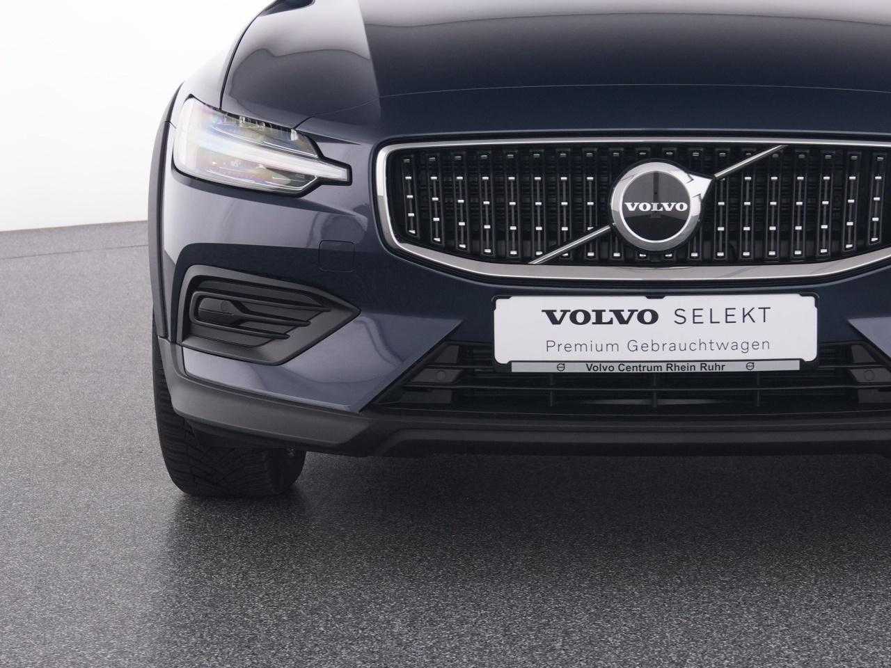 Volvo  CC