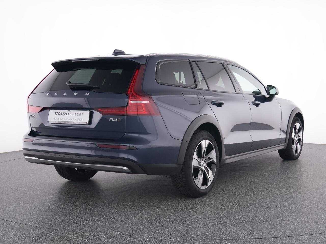 Volvo  CC