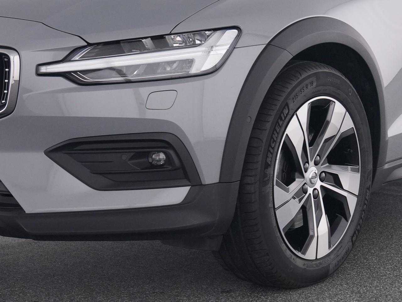 Volvo  CC