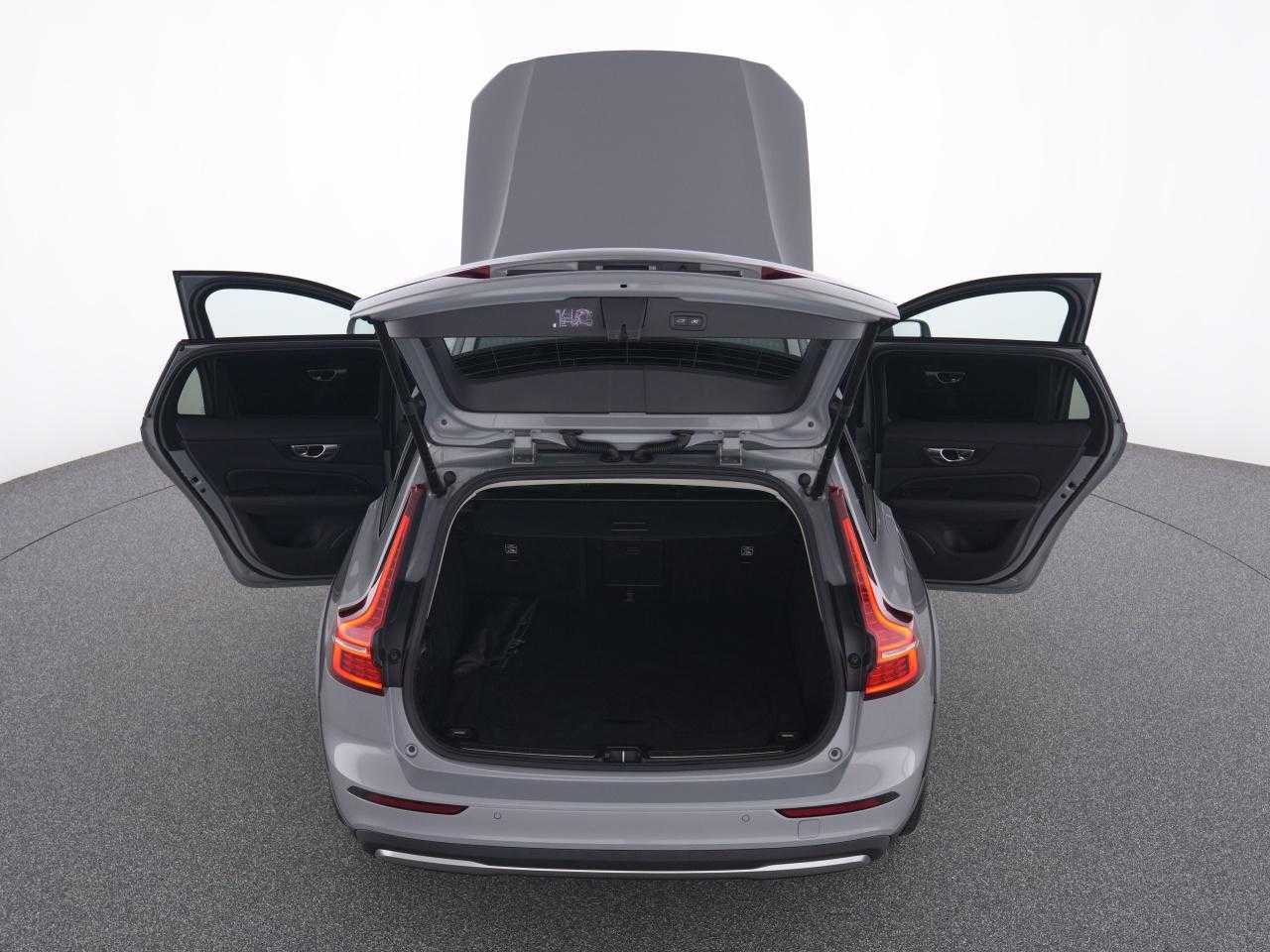 Volvo  CC