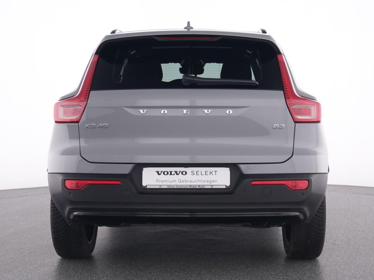 Volvo  XC 40