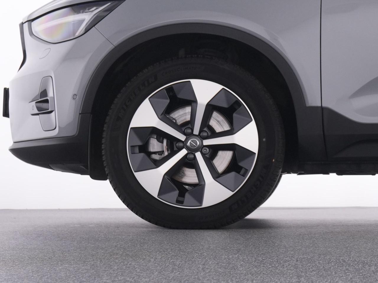 Volvo  XC 40
