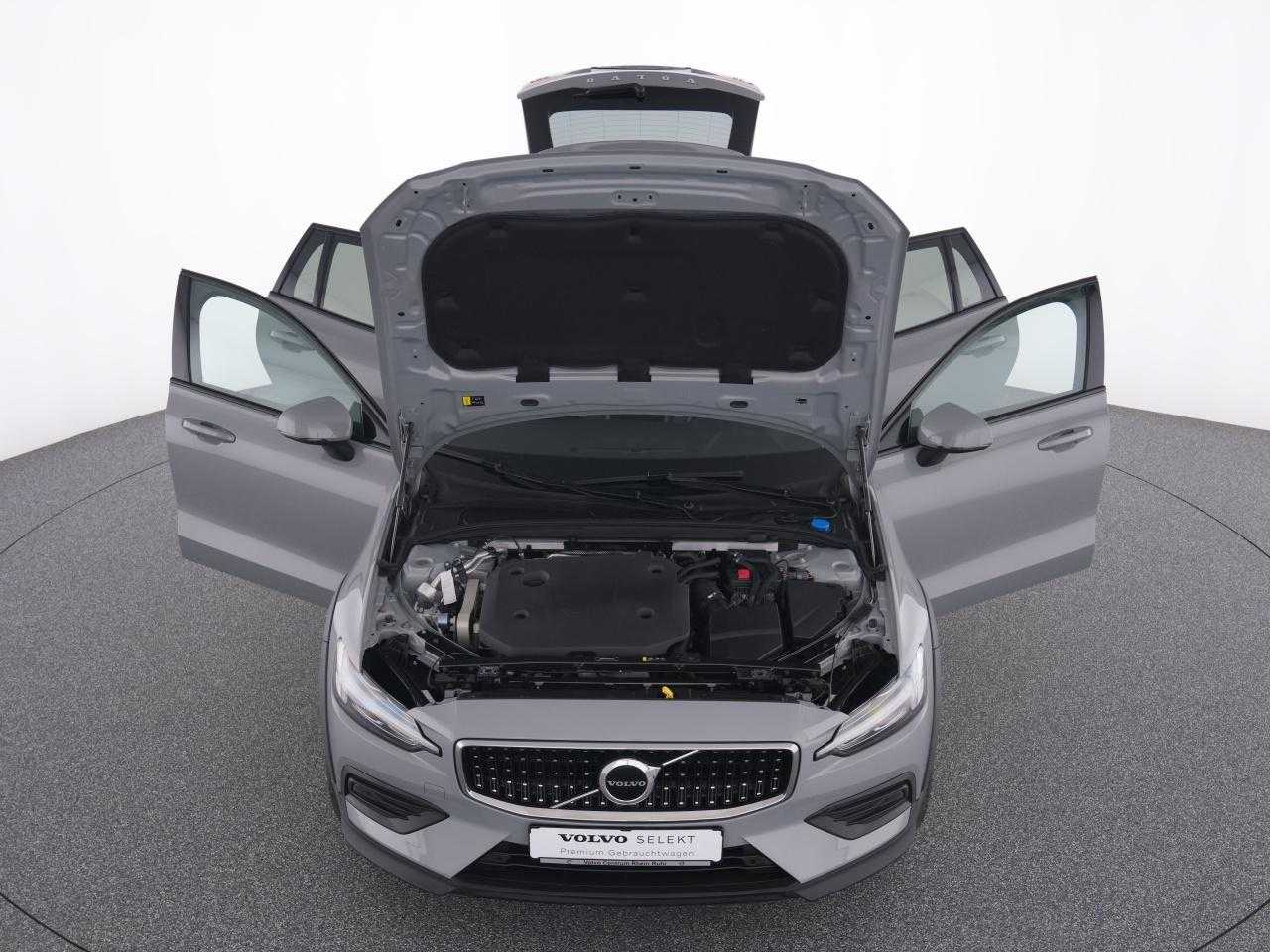 Volvo  CC