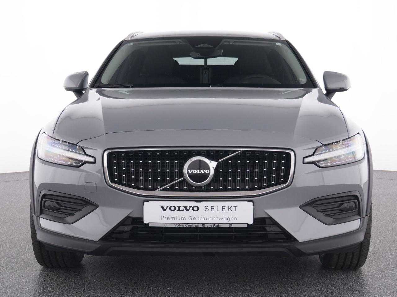 Volvo  CC