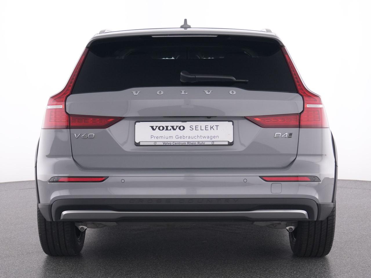 Volvo  CC