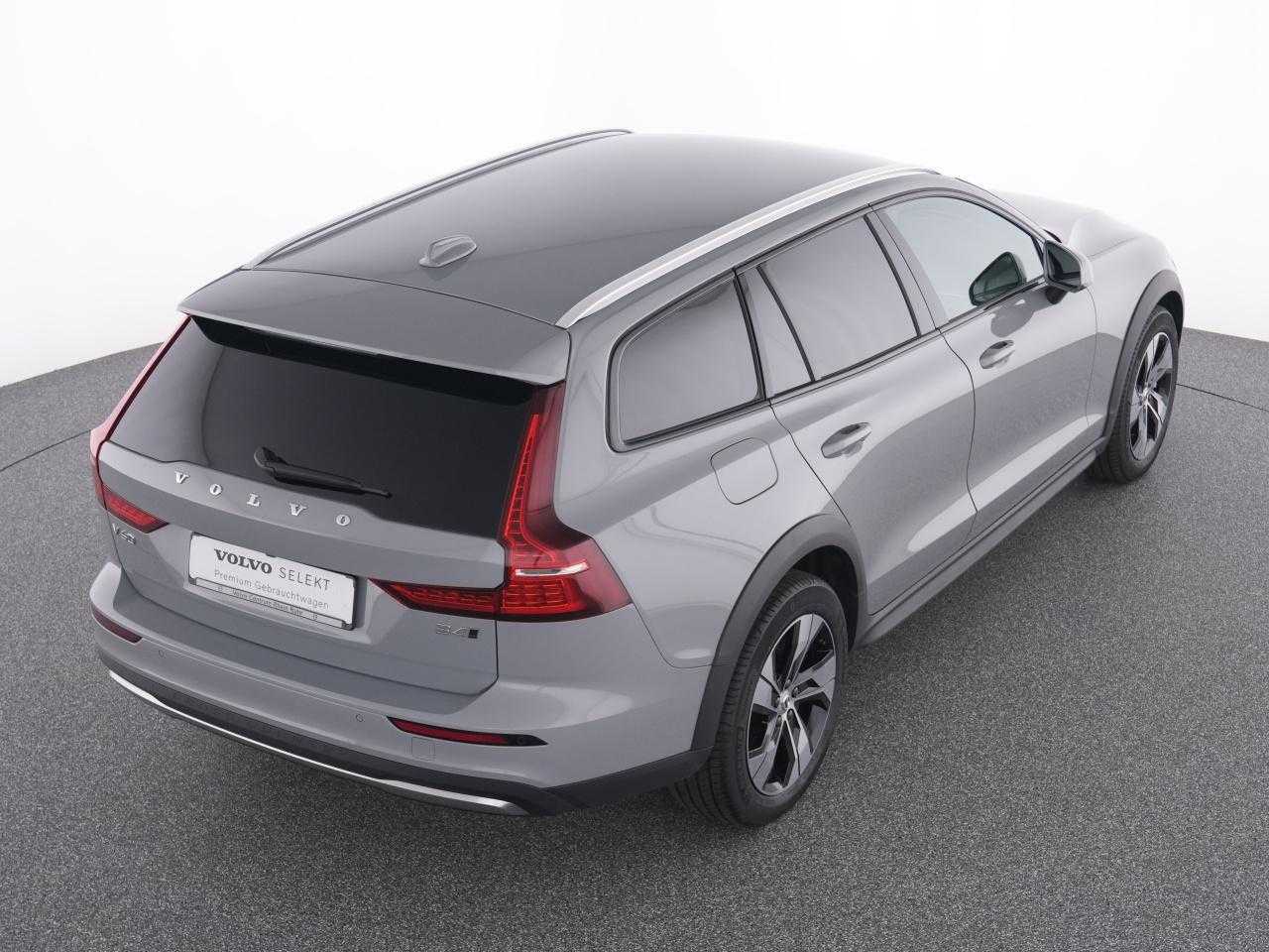Volvo  CC