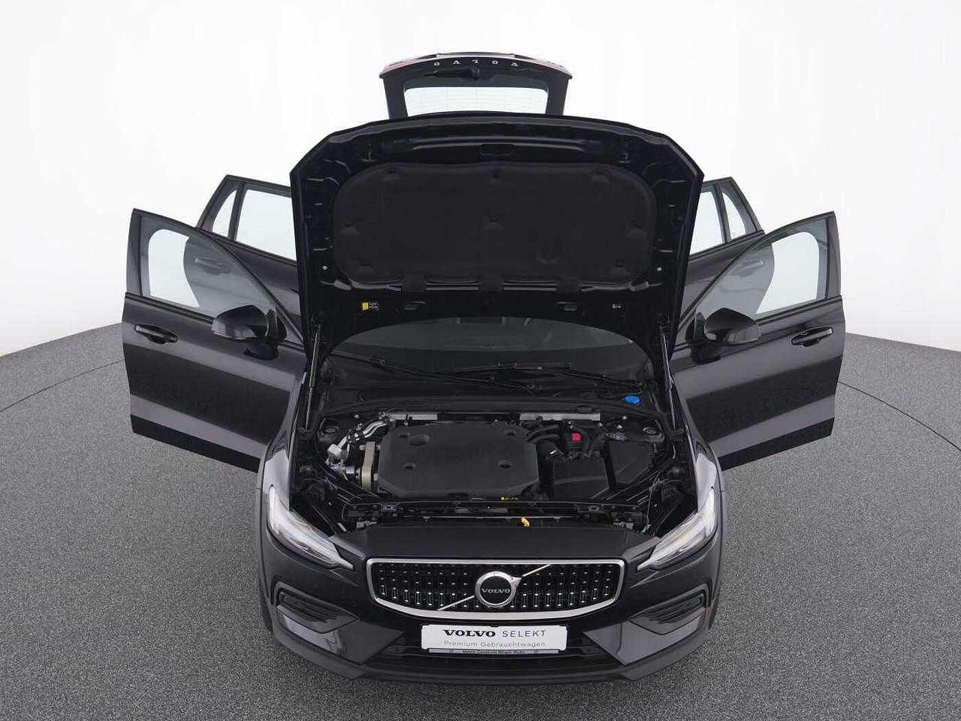 Volvo  CC