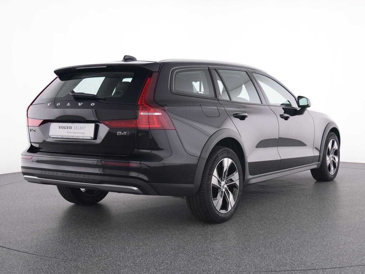 Volvo  CC