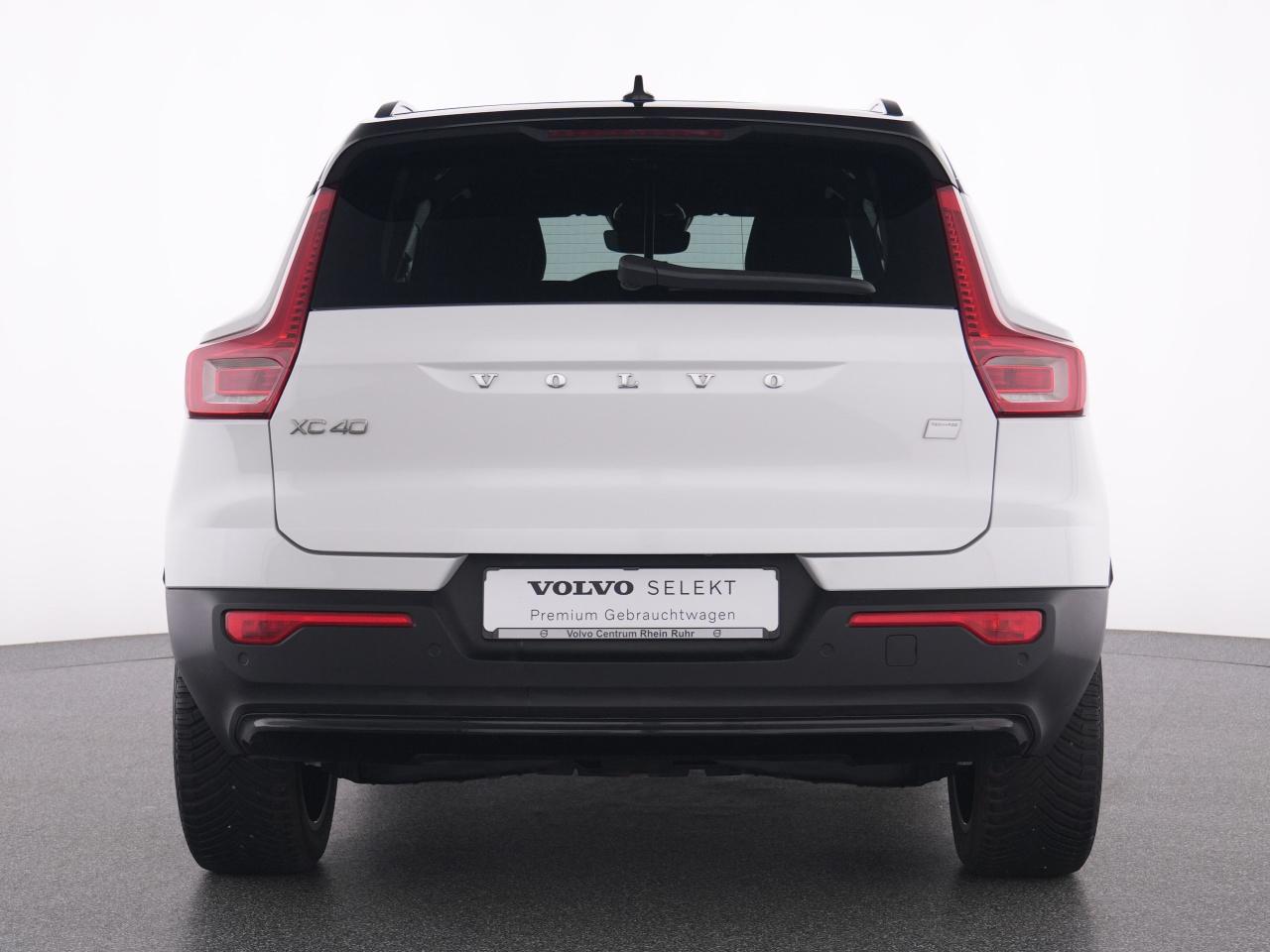 Volvo  XC 40