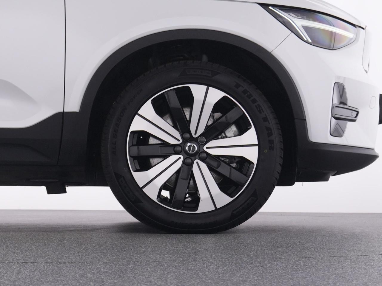 Volvo  XC 40