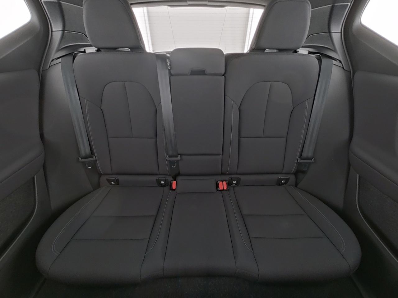 Volvo  XC 40