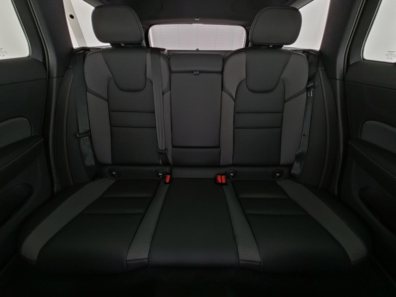 Volvo  CC