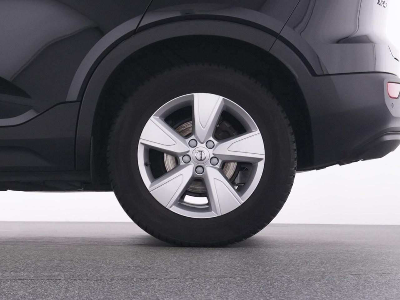 Volvo  XC 40