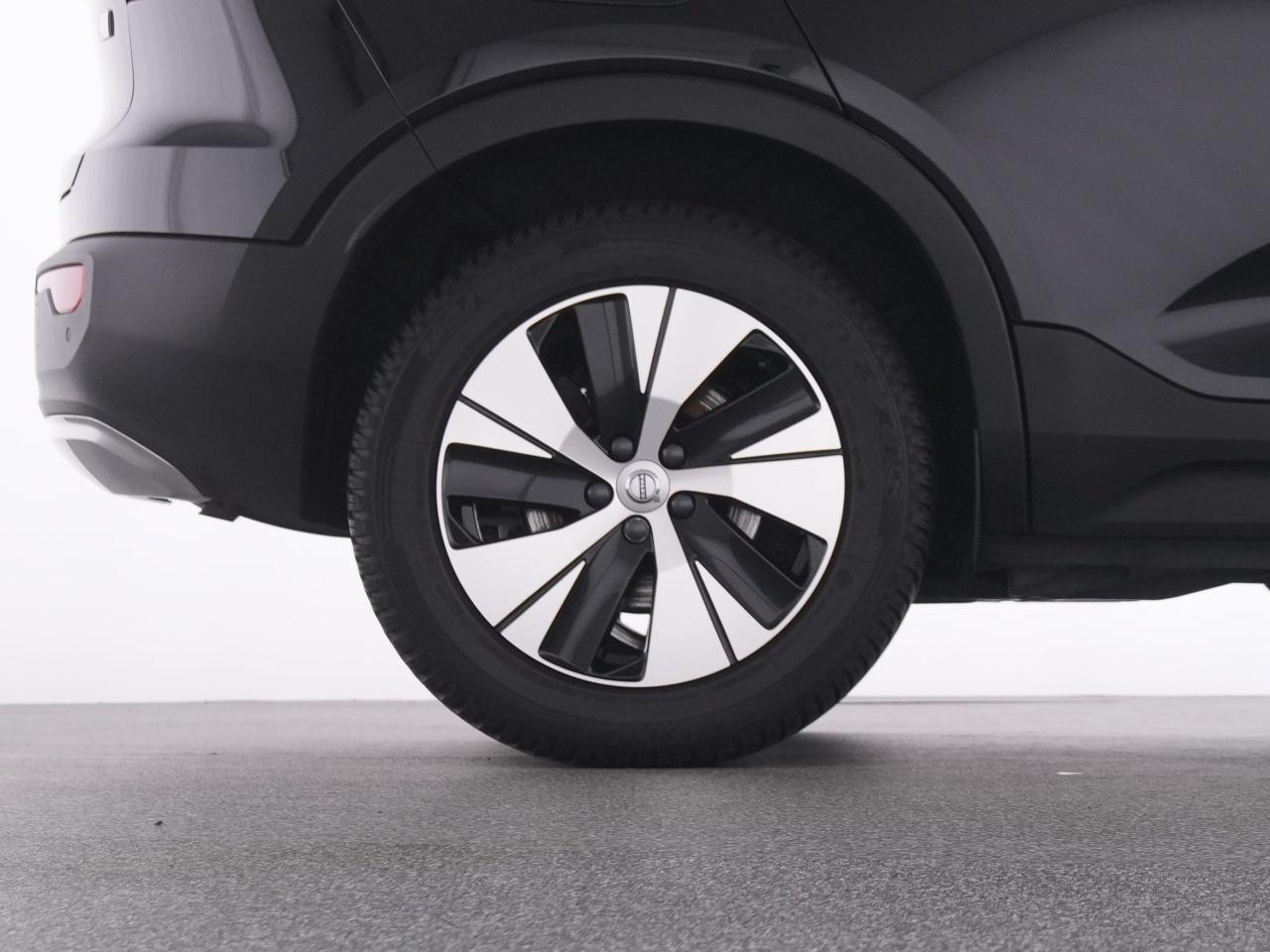 Volvo  XC 40