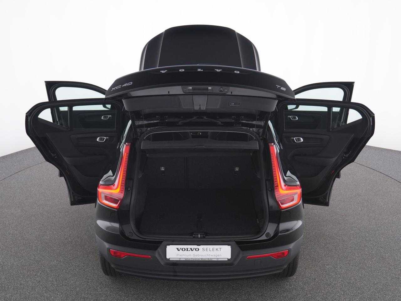 Volvo  XC 40