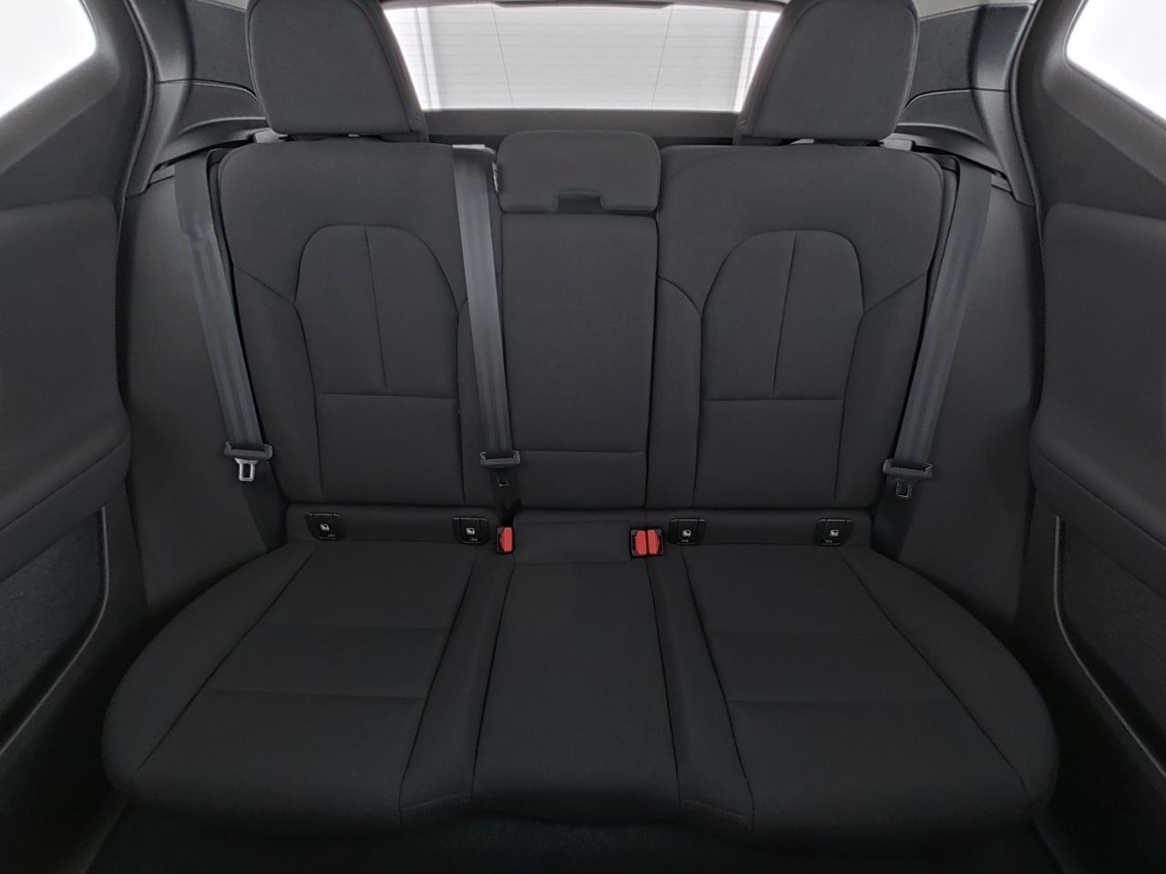 Volvo  XC 40