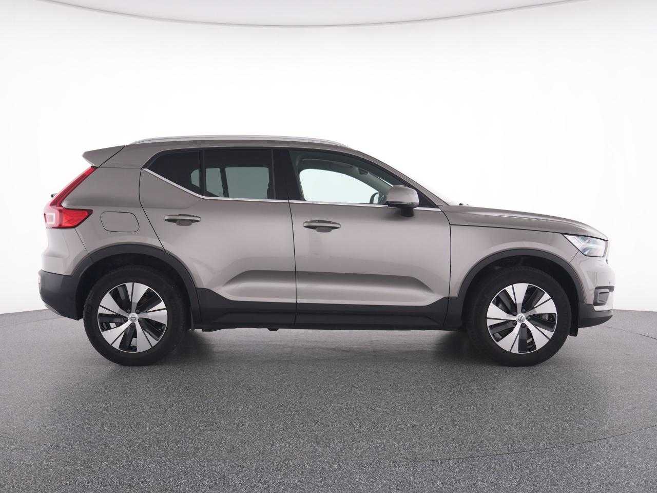 Volvo  XC 40
