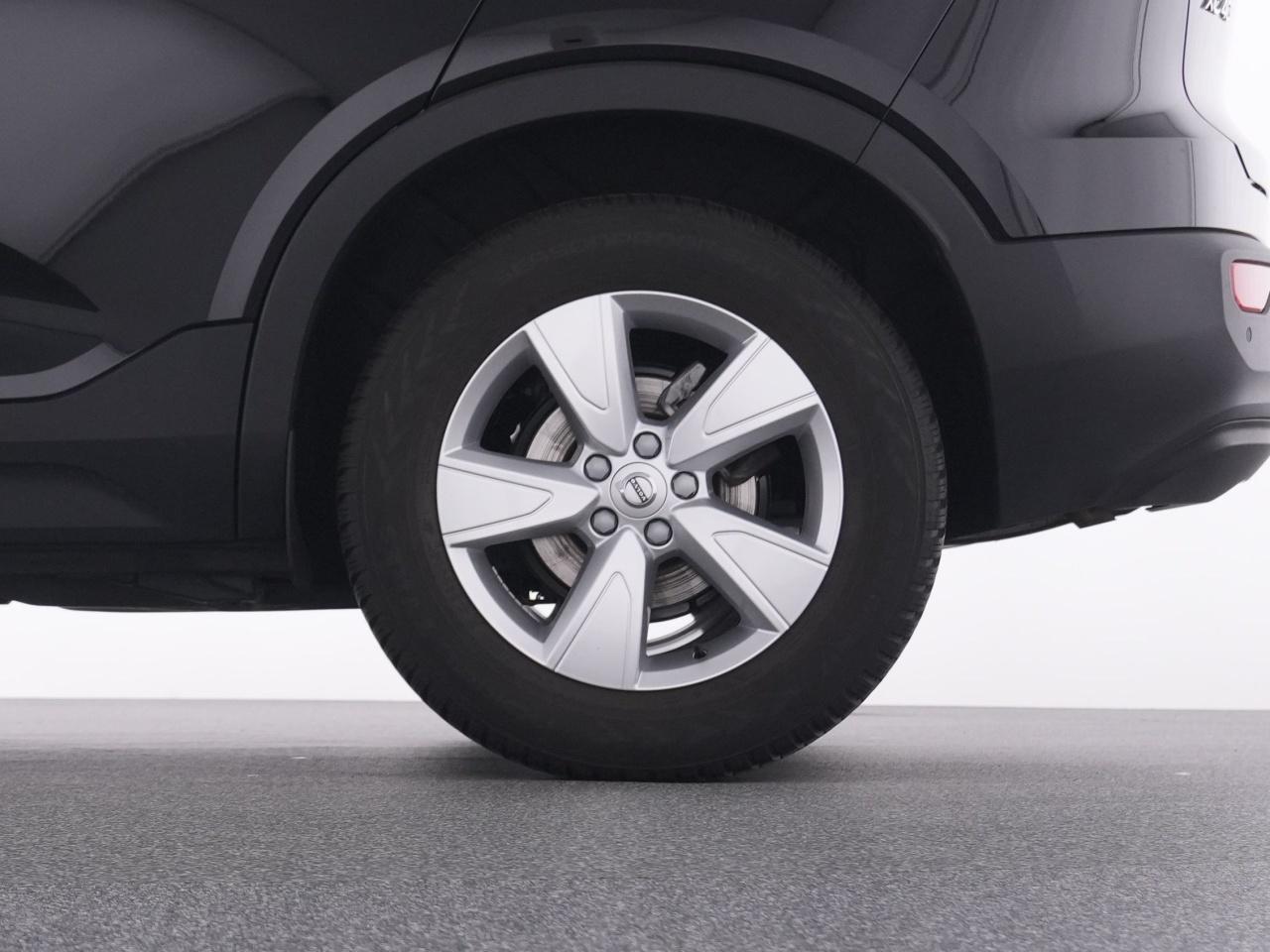 Volvo  XC 40