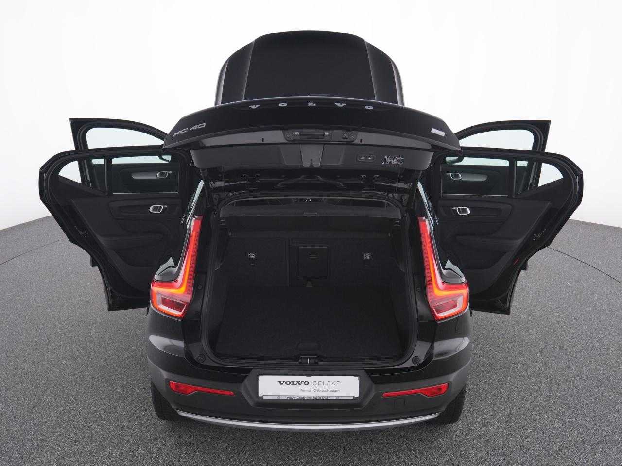 Volvo  XC 40