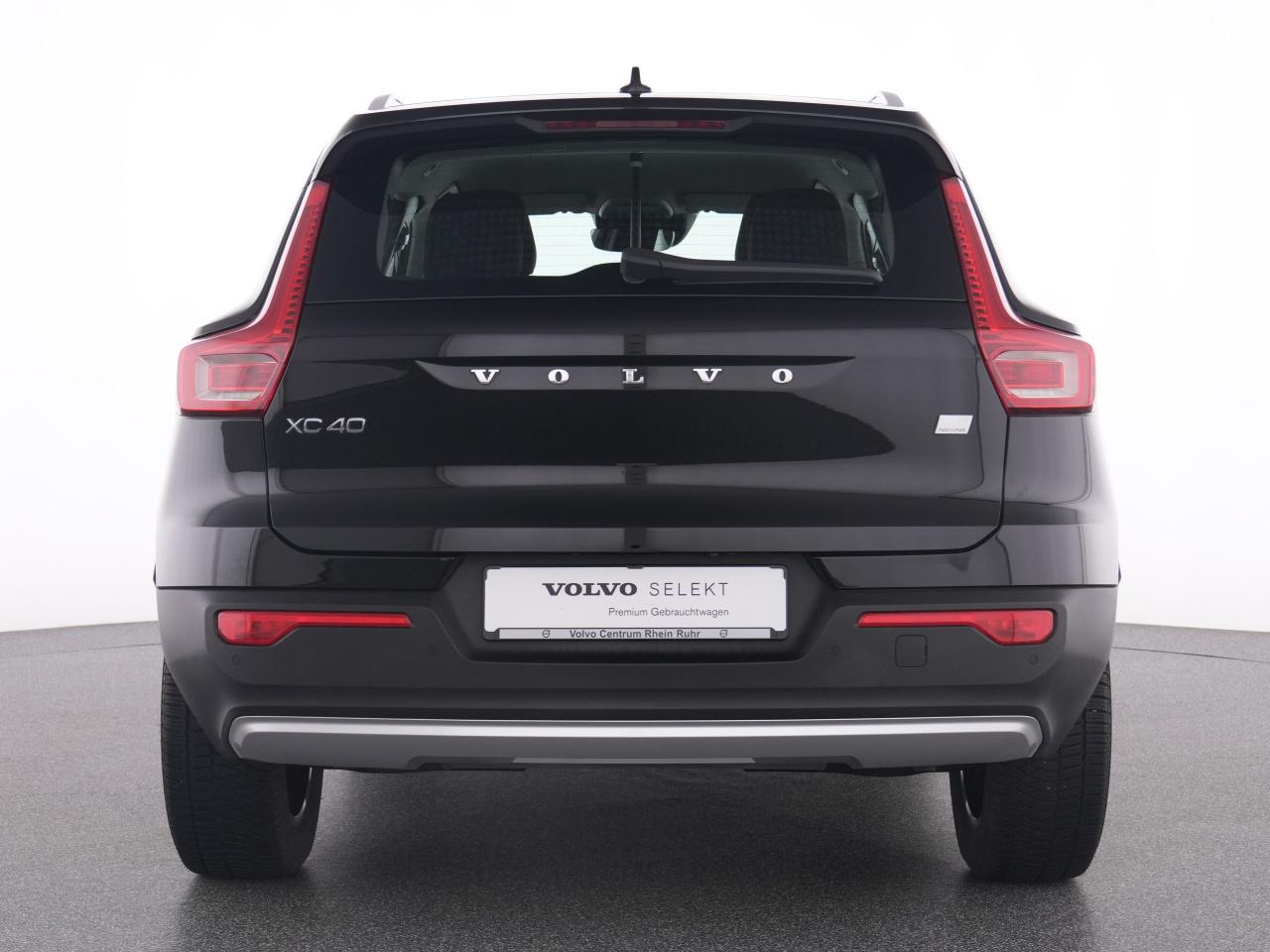 Volvo  XC 40