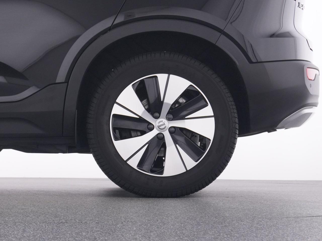 Volvo  XC 40