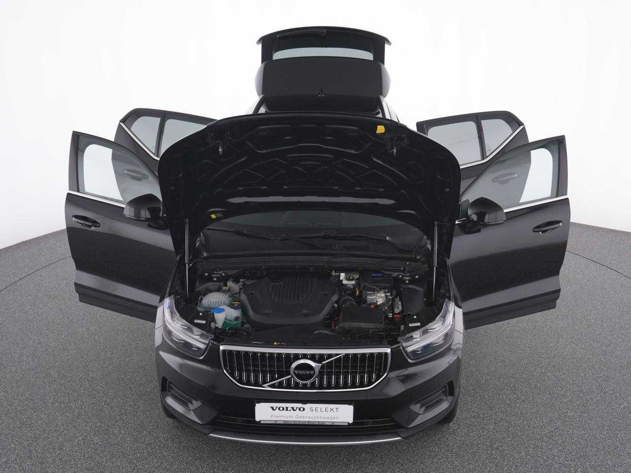 Volvo  XC 40