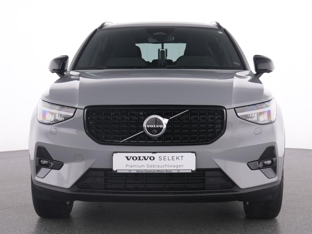 Volvo  XC 40