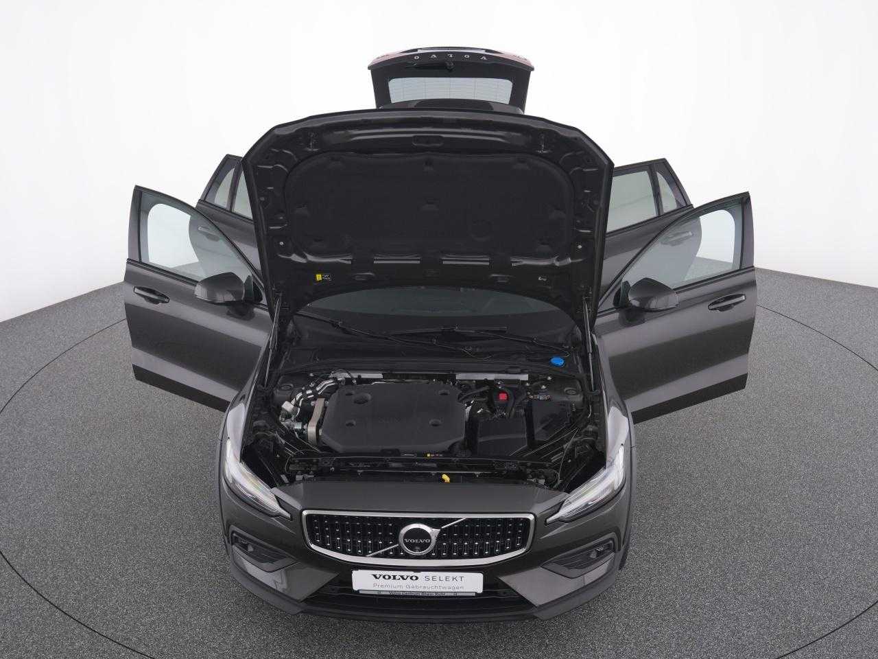 Volvo  CC