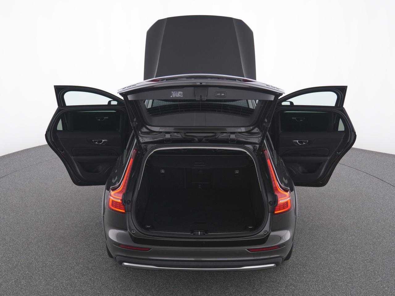 Volvo  CC