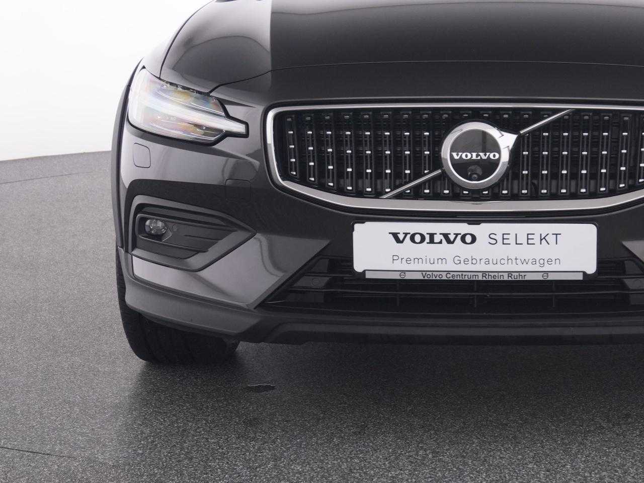 Volvo  CC